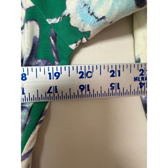 Soft Surroundings Green Floral Wrap Dress Long Sleeve Ruched Size M - Picture 3 of 5